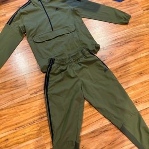 Adidas lightweight sweatsuit